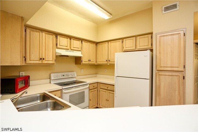 Photo - 23640 Walden Center Dr Unit 207