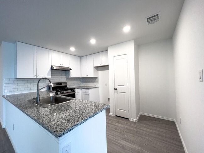 Photo - 5940 Sunset Song Ln