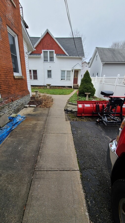 Photo - 35 Ford Ave Unit 5