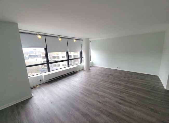 Photo - 5415 N Sheridan Rd Unidad 603