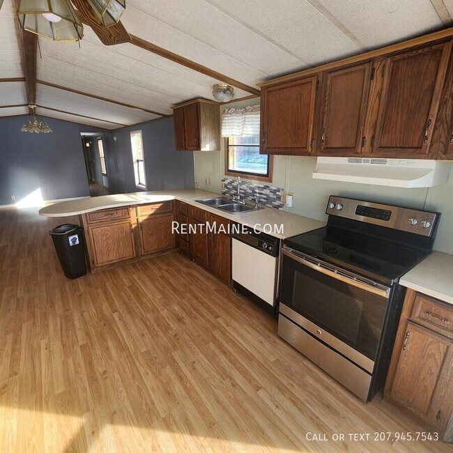 3 Bearberry Rd