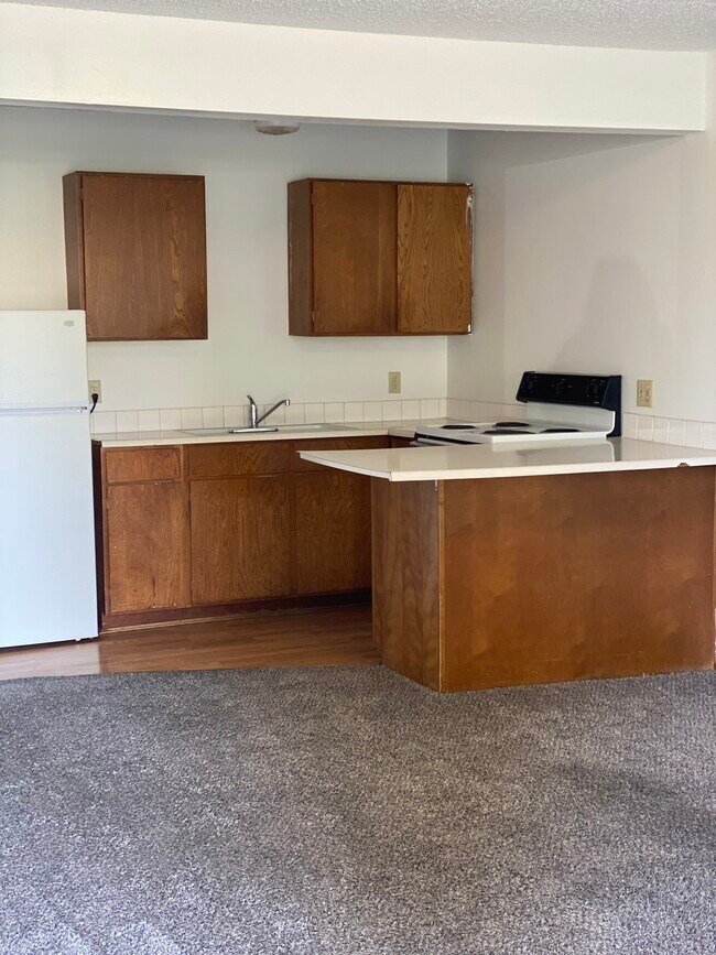 College Park Apartments