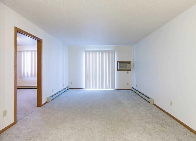 Photo - Southmoor Apartments & Townhomes