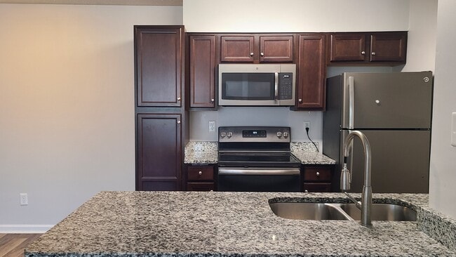 Building Photo - Graham Village Unit 8803-1 Rental