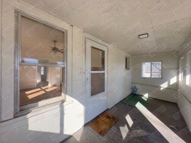 Photo - Adorable Single Family Home