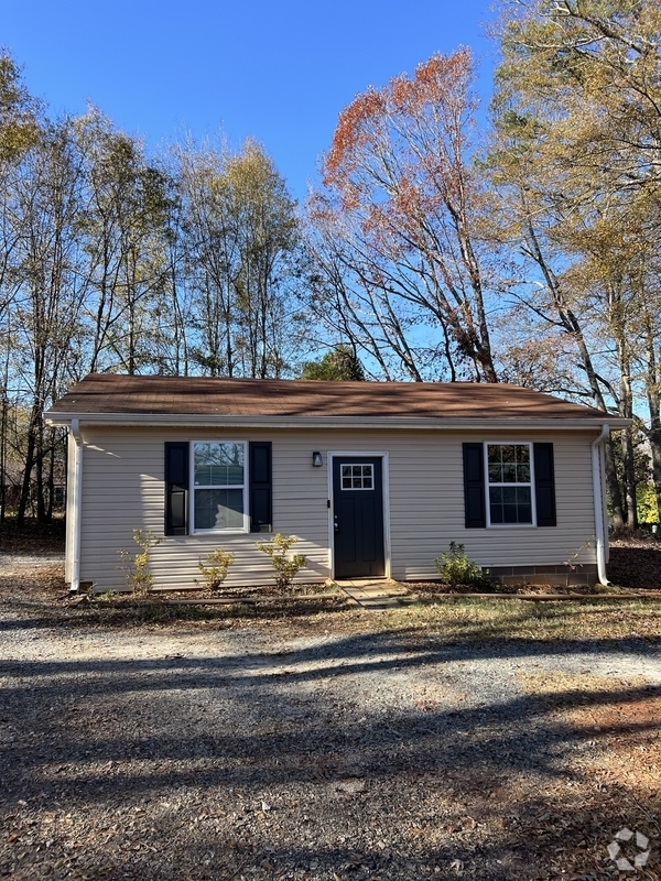 Building Photo - 154 Hidden Hill Rd Rental