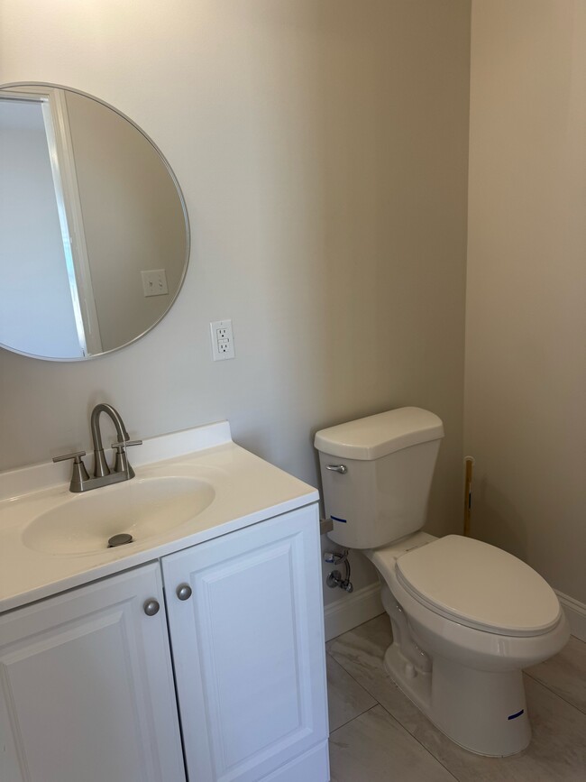 Photo - 400 E Hickory St