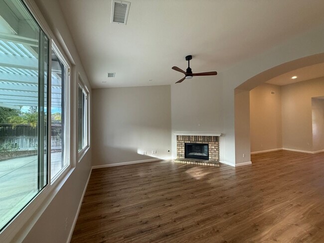 Photo - Stunning Home for Rent in Murrieta