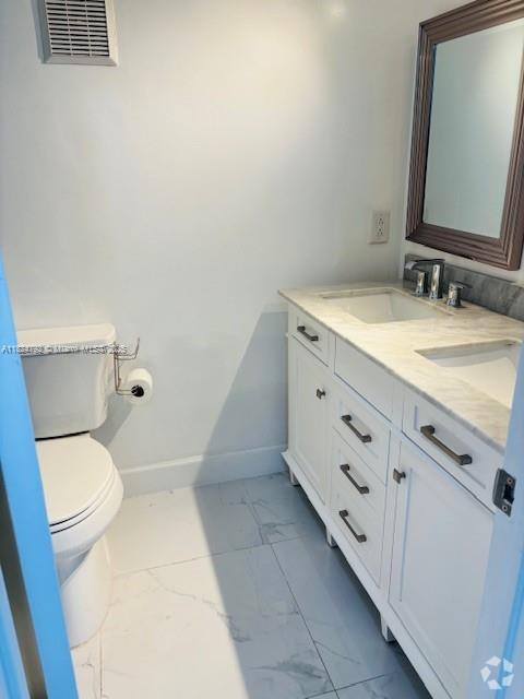 Building Photo - 12337 SW 20th Terrace Unit B Rental