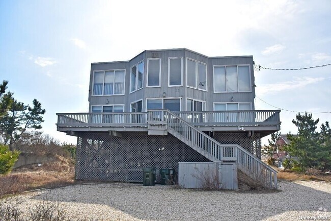 Building Photo - 23 Dune Rd Rental