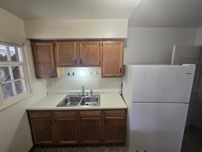 Photo - 354 Argonne Dr