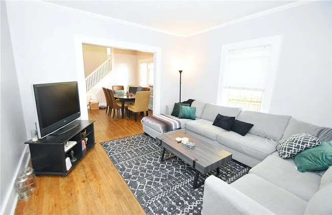 Photo - 61 Morningside Park