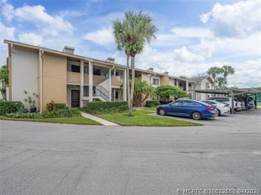 Building Photo - 3001 SE Aster Ln Unit 908