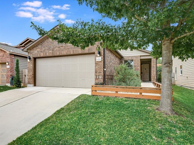 Photo - 6709 Sunderland Trail House
