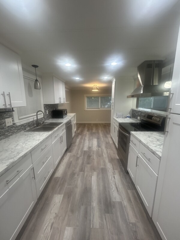 Photo - 8449 Moonlight Way