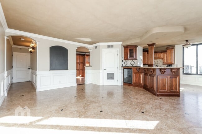 Photo - 280 Island Ave