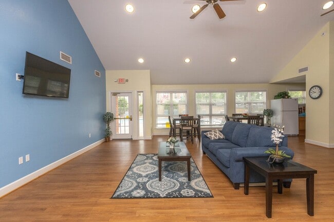 Photo - 20 Frontier Ridge Ct