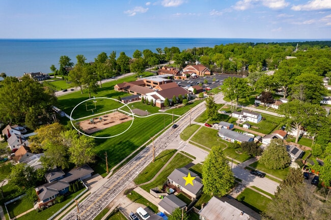 Photo - 126 Beachwood Ave Unidad ID1075772P