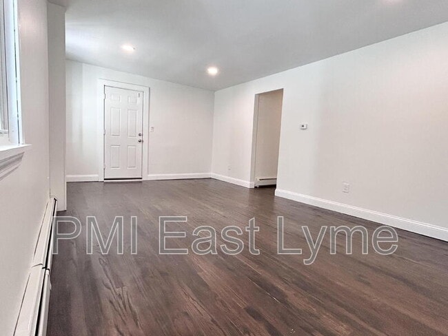 Photo - 54 Roath St Unidad Apt 1