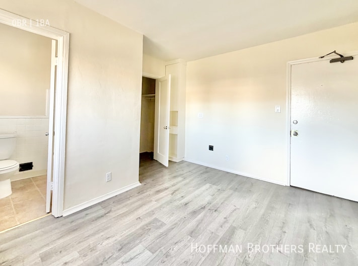 Photo - 615 N Rossmore Ave Unit 200