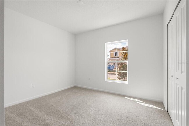 Photo - 1377 Loxley Trl