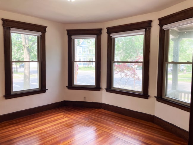 Photo - 178 Ellsworth Ave Unit Apt 1