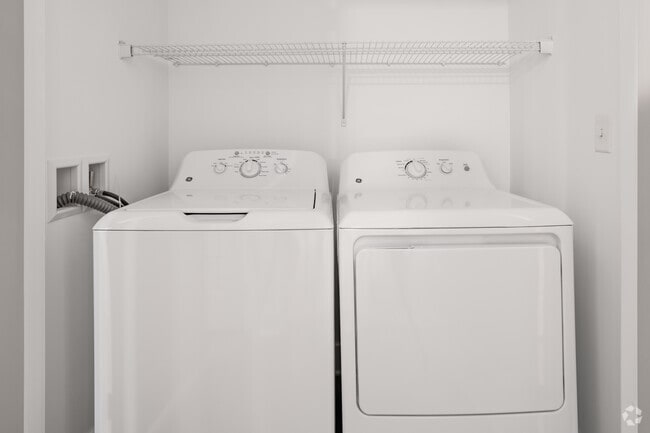 1BR, 1BA - 748SF A3 the Cordelia 2250-310