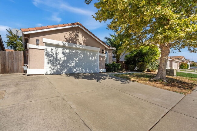 Photo - 8277 Lake Willow Way