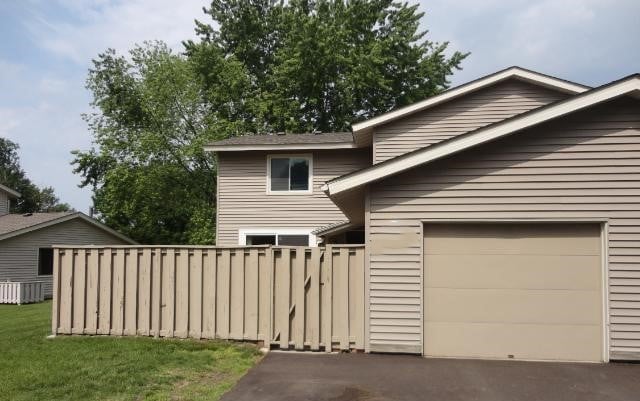 Photo - 1072 Carmel Ct