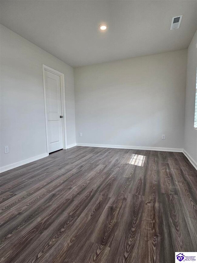 Photo - 601 Ashwood Ave