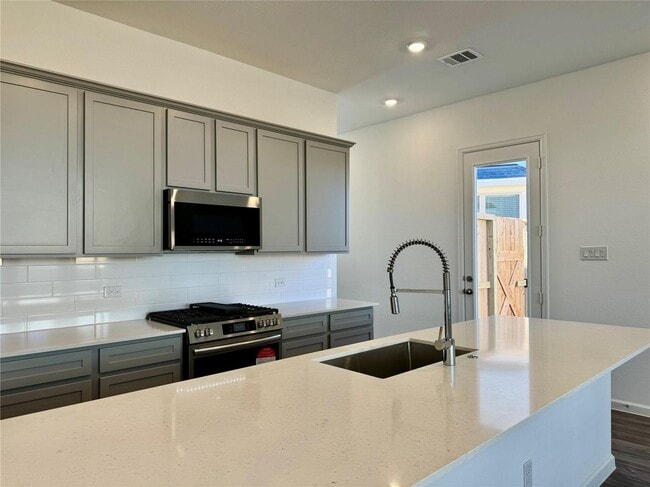 Photo - 5506 Amber Brook Ln