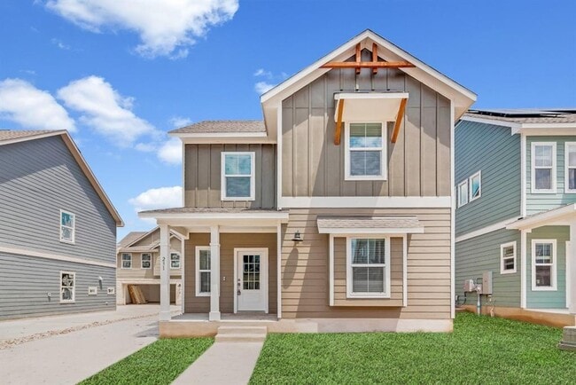 Building Photo - 231 Rioja