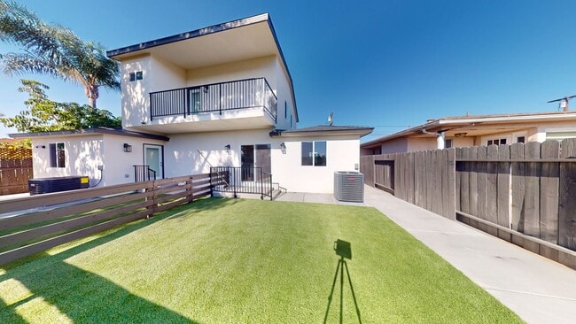 5635 Dorothy Way