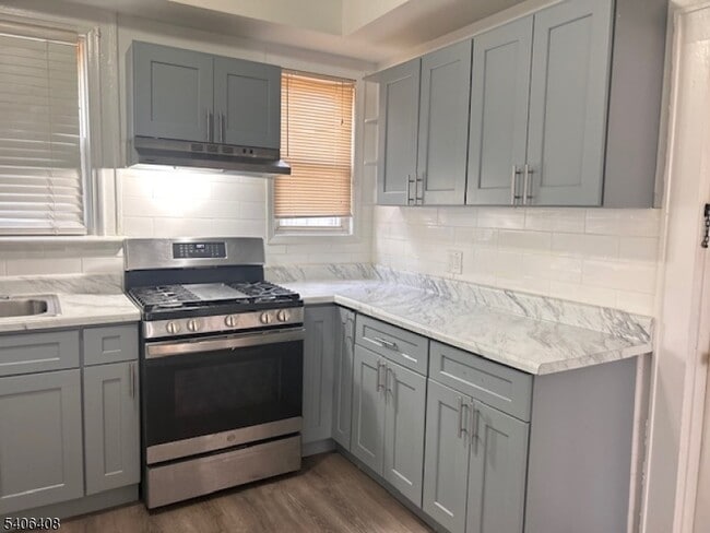 Photo - 185 Goldsmith Ave