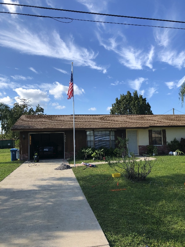 Photo - 1300 Emerson Dr NE