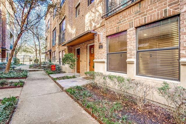 Photo - 2411 N Hall St Unit 20