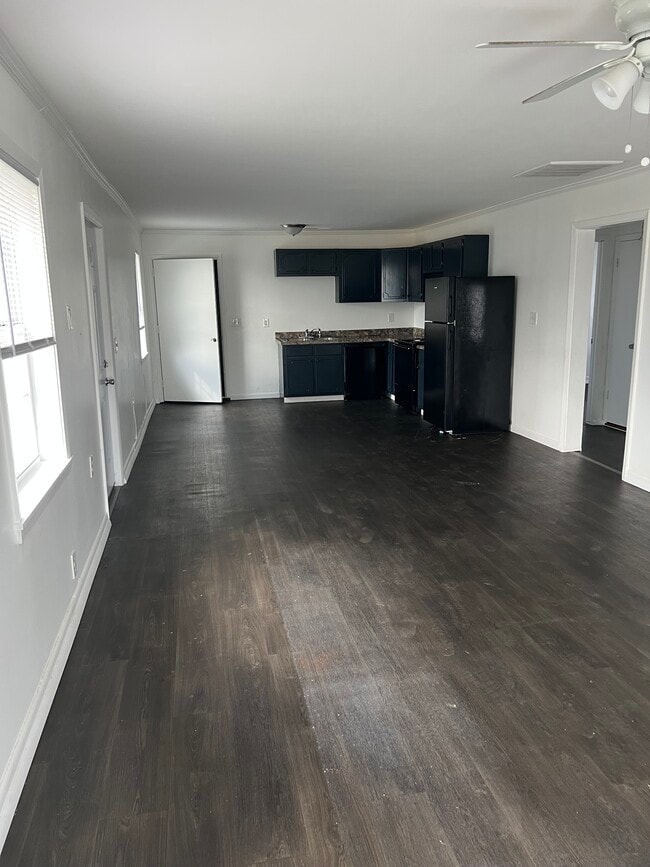 Photo - 979 Dowdey Rd Unit A