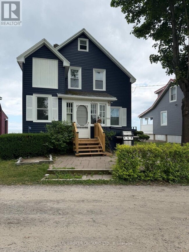 Photo - 11611 Beach Road West