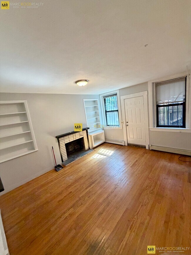 587 Beacon St Unit B