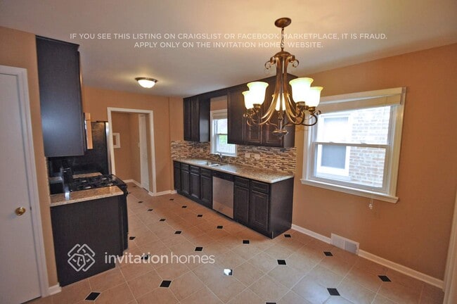 Photo - 6042 W Bryn Mawr Ave