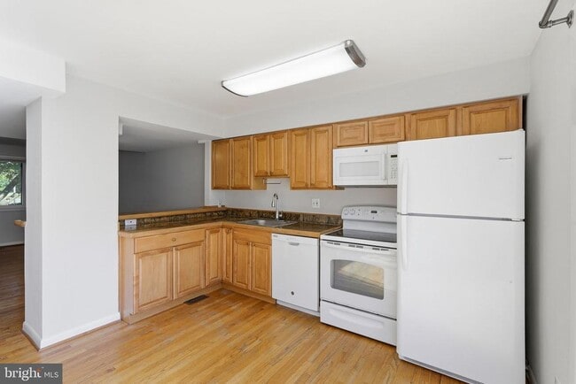 Photo - 1204 Brethour Ct