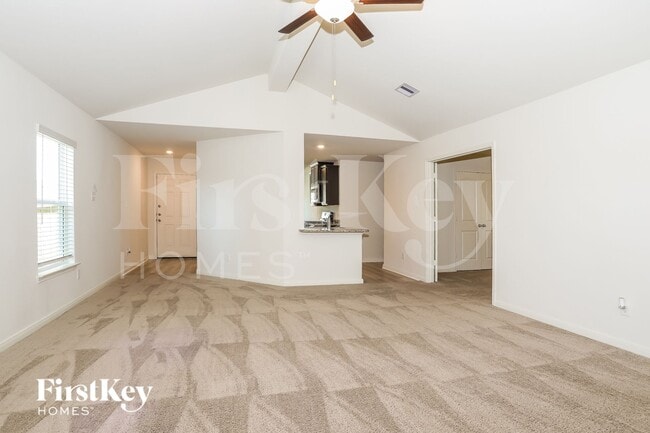 26615 Ezemily Dr