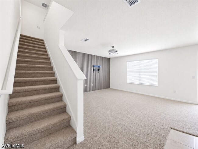 Photo - 2736 Dumont Ln
