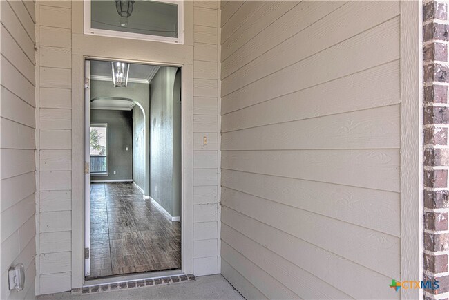 Photo - 808 Wyndham Hill Pkwy