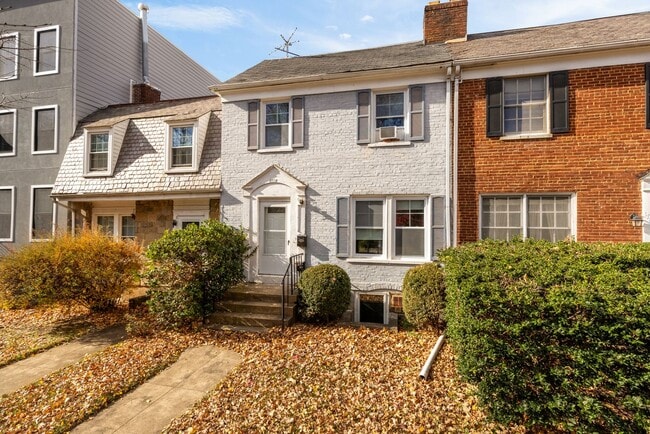 Photo - 1710 37th St NW Unit #2