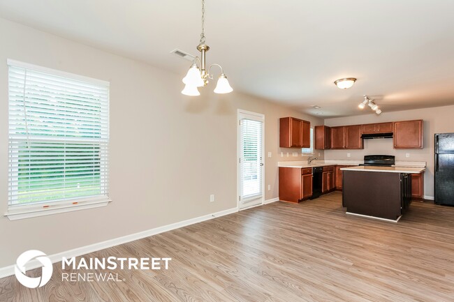 Photo - 2412 Hart Rd