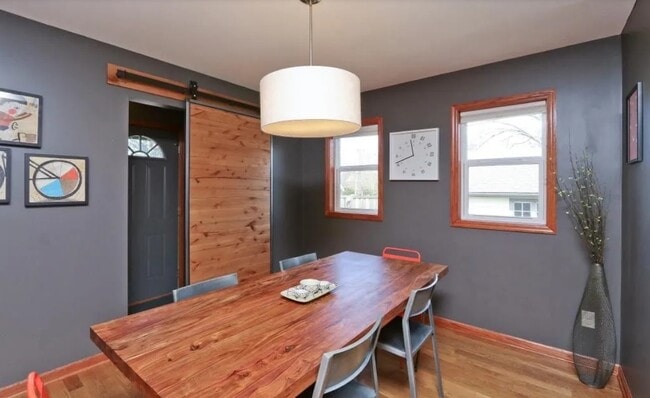 Photo - 2175 Juliet Ave