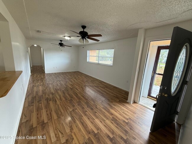 Photo - 5425 Country Ln