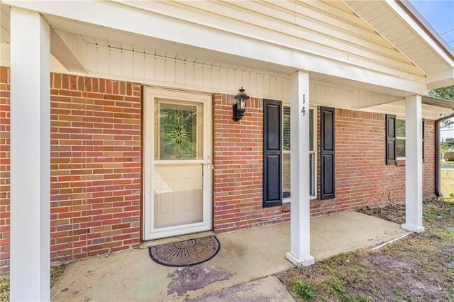 Photo - 14 Lafayette Dr