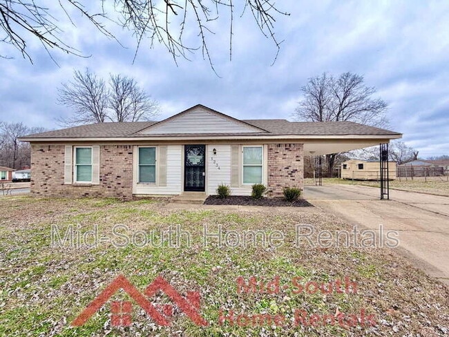 Photo - 1234 Whipporwill Cove